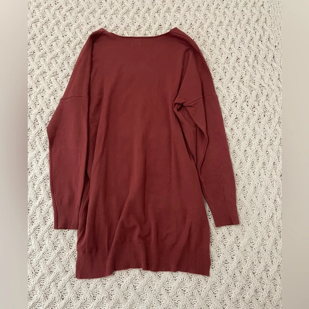 Rust Sweater - Picture 4 of 4
